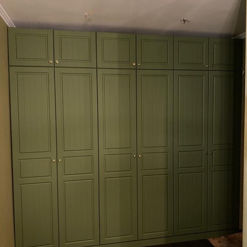 Встроенные распашные шкафы-Встраиваемый шкаф с распашными дверями «Модель 31»-фото2